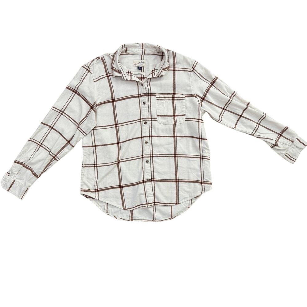 Universal Thread Women's Size Medium Plaid Long Sleeve Button-Down Shirt